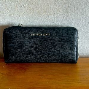 Genuine Micheal Kors